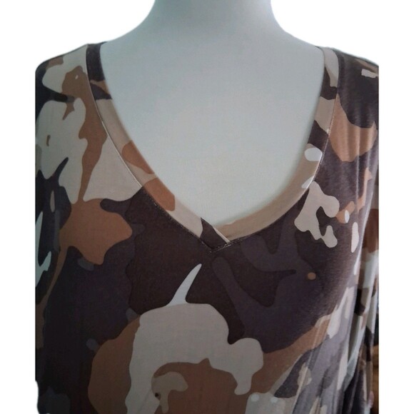Belle By Kim Gravel Camouflage V-Neck Long Sleeve Tunic Top XL - Picture 2 of 8